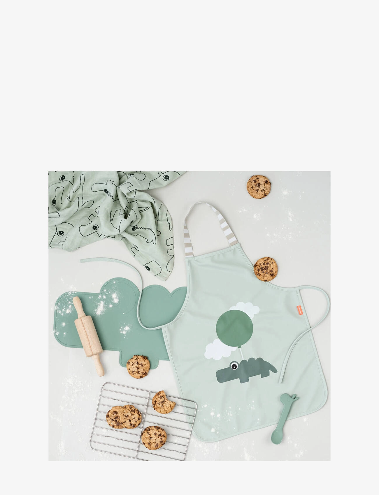 Done by Deer - Waterproof kids apron Lalee Sand - tabliers - sand - 3