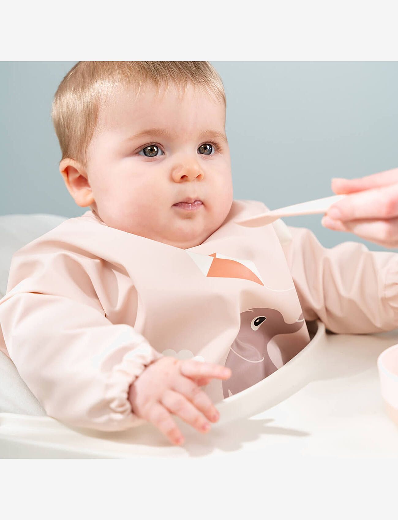 Done by Deer - Sleeved pocket bib Playground Powder - ilgų rankovių seilinukai - powder - 4