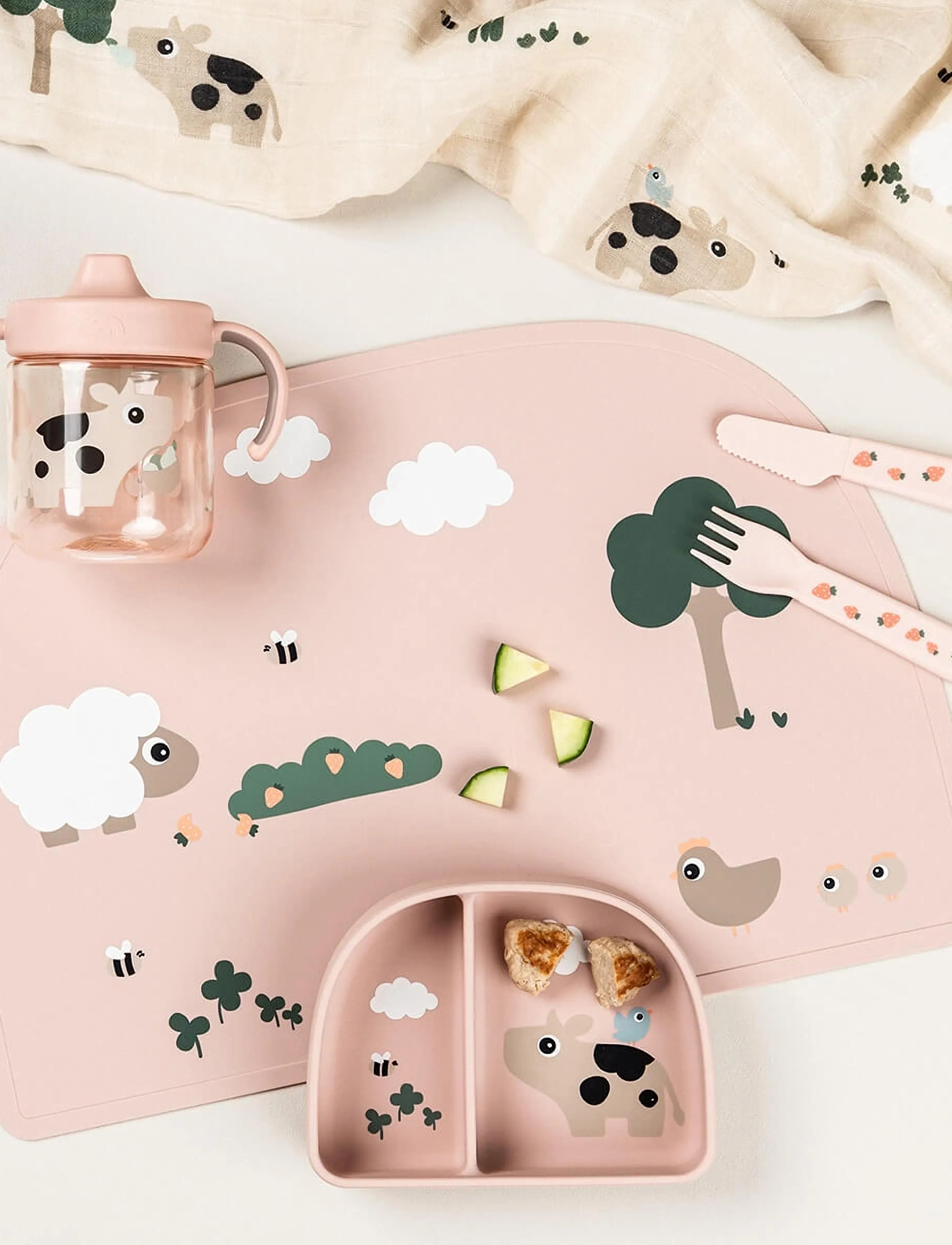 Done by Deer Learning Spout Cup 2-Handle Tiny Farm Powder, Ø 7.5X H 11 cm, Baby Feeding, Rosa - Sippy Cups, Kinder