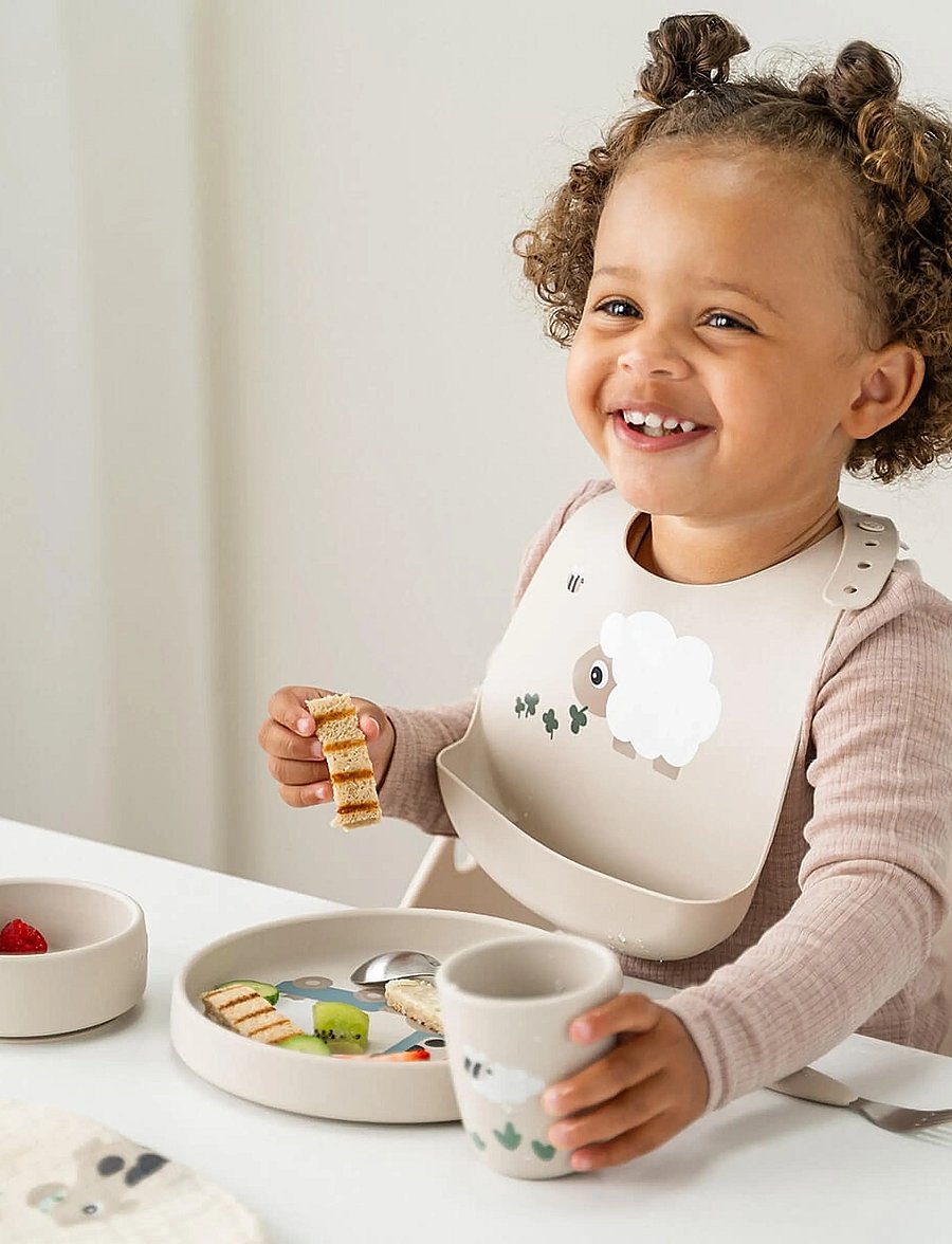 Done by Deer - Stick&Stay dinner set Tiny farm Sand - tassen & becher - sand - 0
