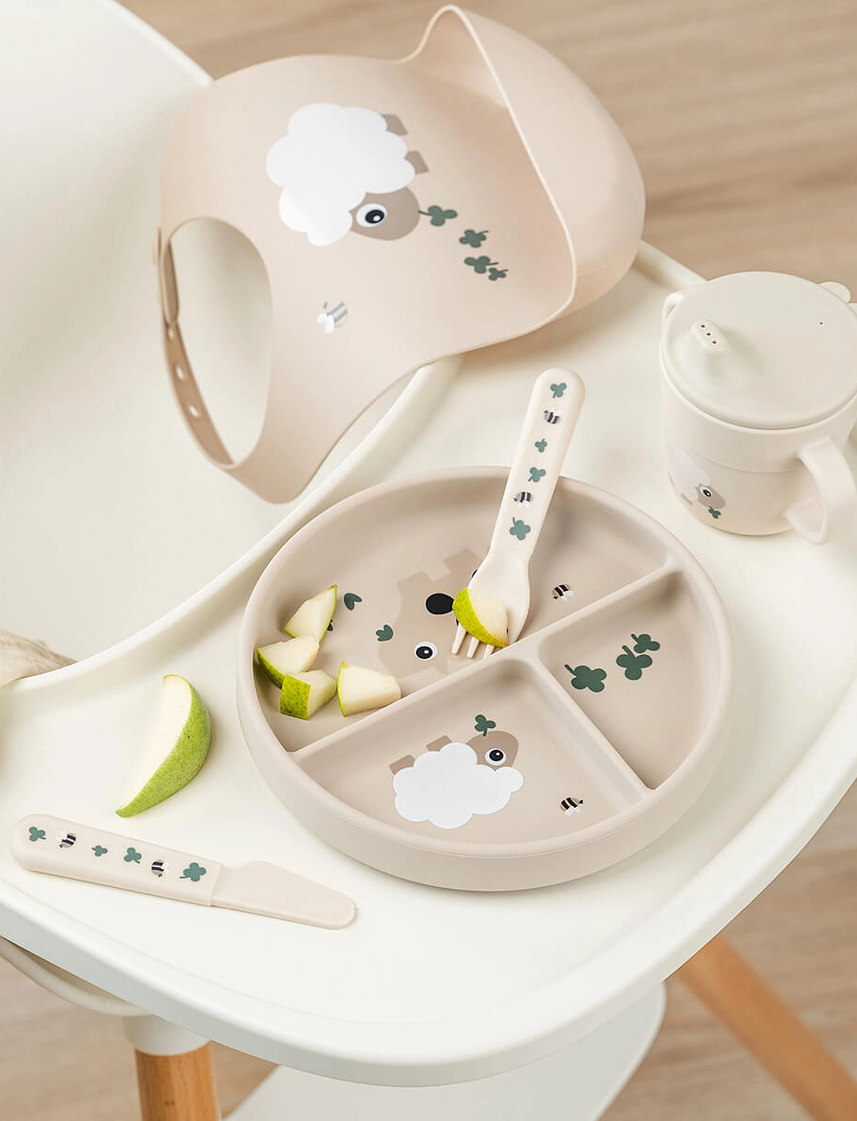Done by Deer - Stick&Stay compartment plate Tiny farm Sand - teller - sand - 3