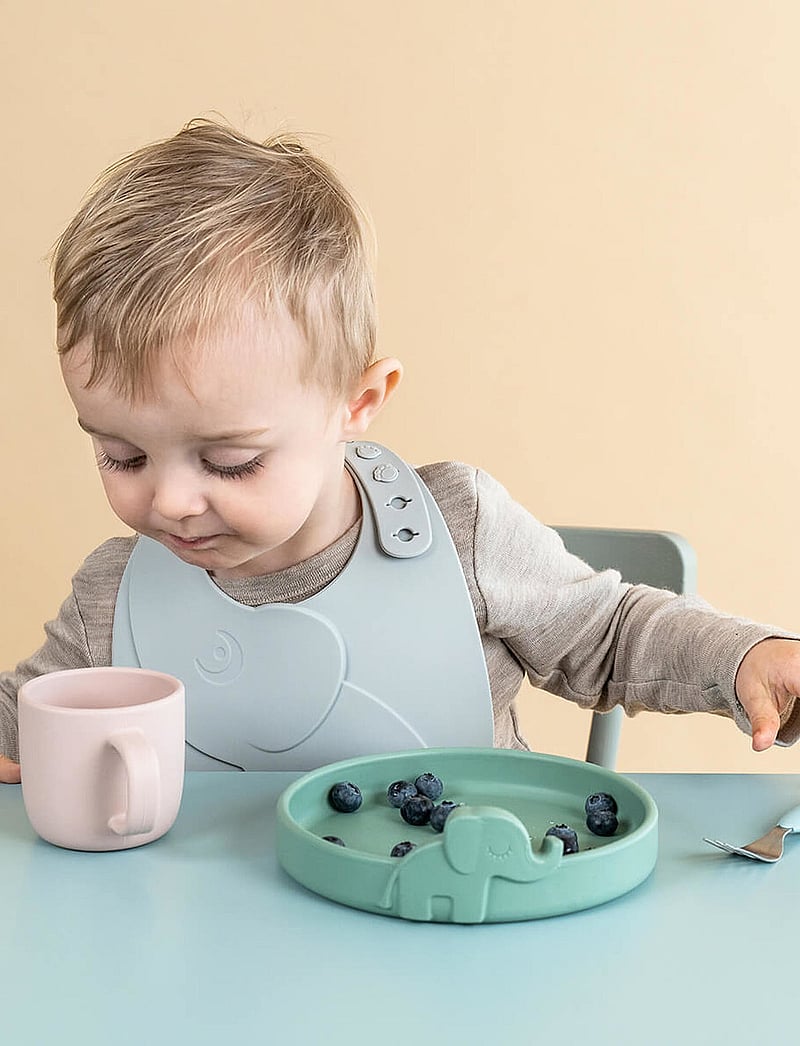 Done by Deer - Peekaboo 2-handle cup Croco Powder - essgeschirr - powder - 0