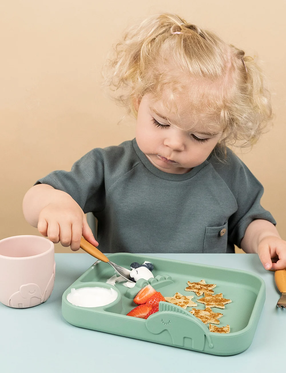 Done by Deer - Peekaboo cup Elphee Powder - dinner sets - powder - 0