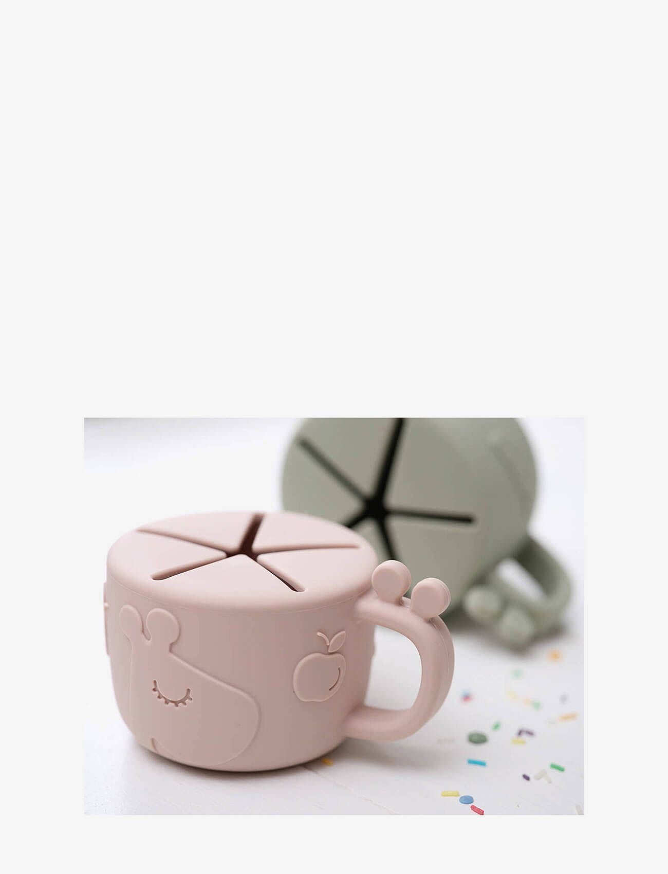 Done by Deer - Peekaboo snack cup Raffi Powder - tassen & becher - powder - 5