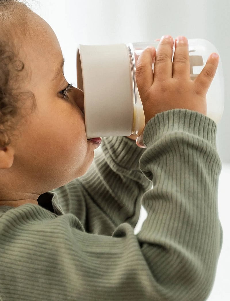 Done by Deer - Learning cup 360° Tiny farm Powder - tassen & becher - powder - 4