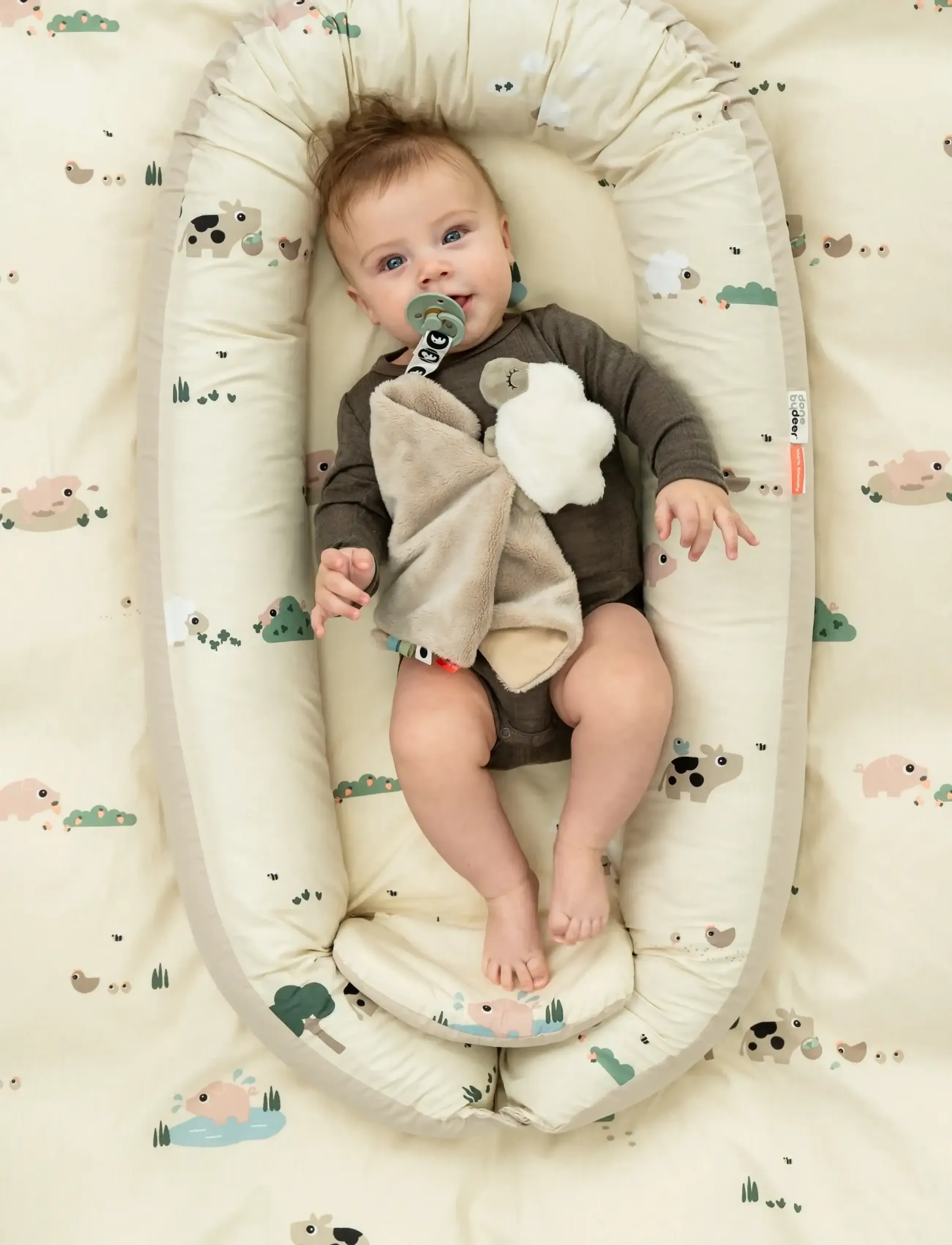 Done by Deer - Cozy nest Tiny farm Sand - babynests - sand - 0