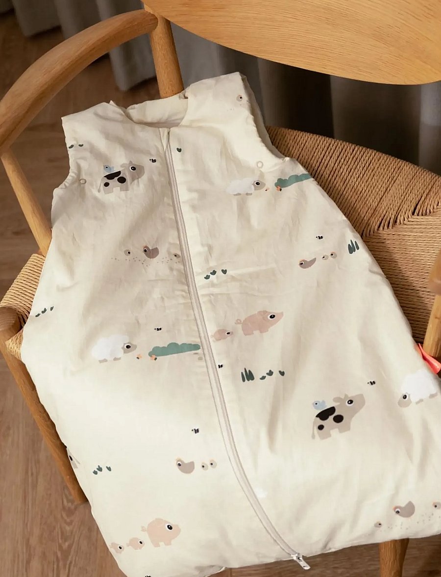 Done by Deer - Sleepy bag TOG 1.0 Tiny farm Sand 70 cm - baby-schlafsäcke - sand - 0