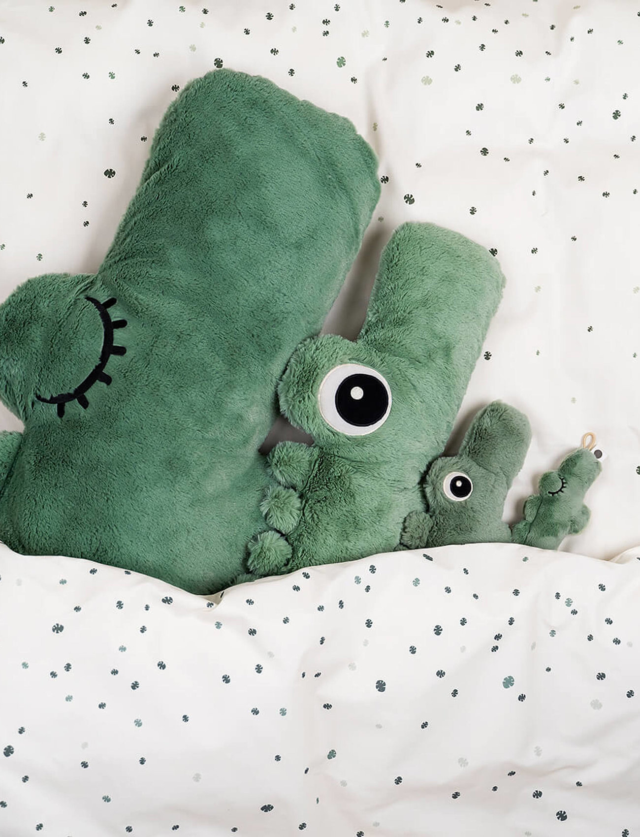 Done by Deer Cuddle Cute Croco Green, Børn, Stuffed Dyr, Grøn, Str: 27X 17CM