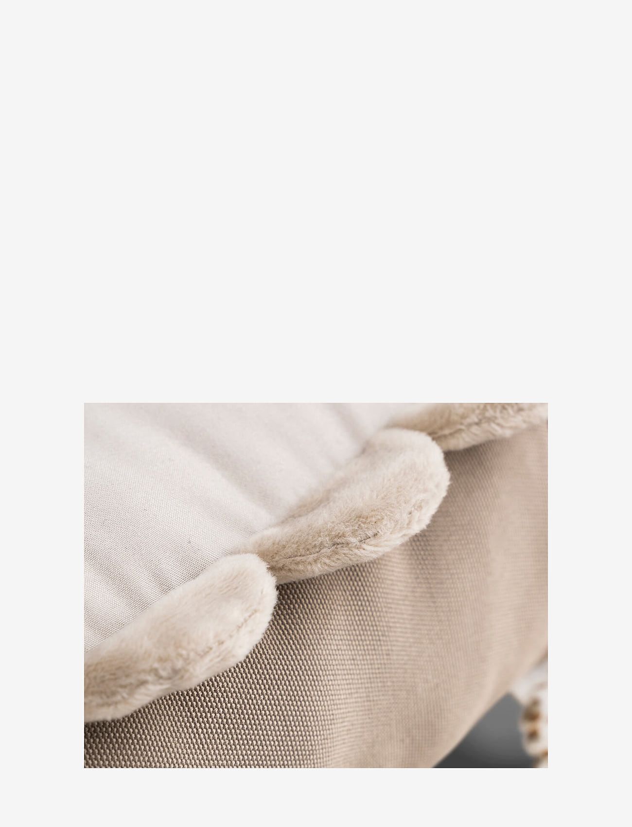 Done by Deer - Tummy time activity toy Croco Sand - interaktiva leksaker - sand - 3