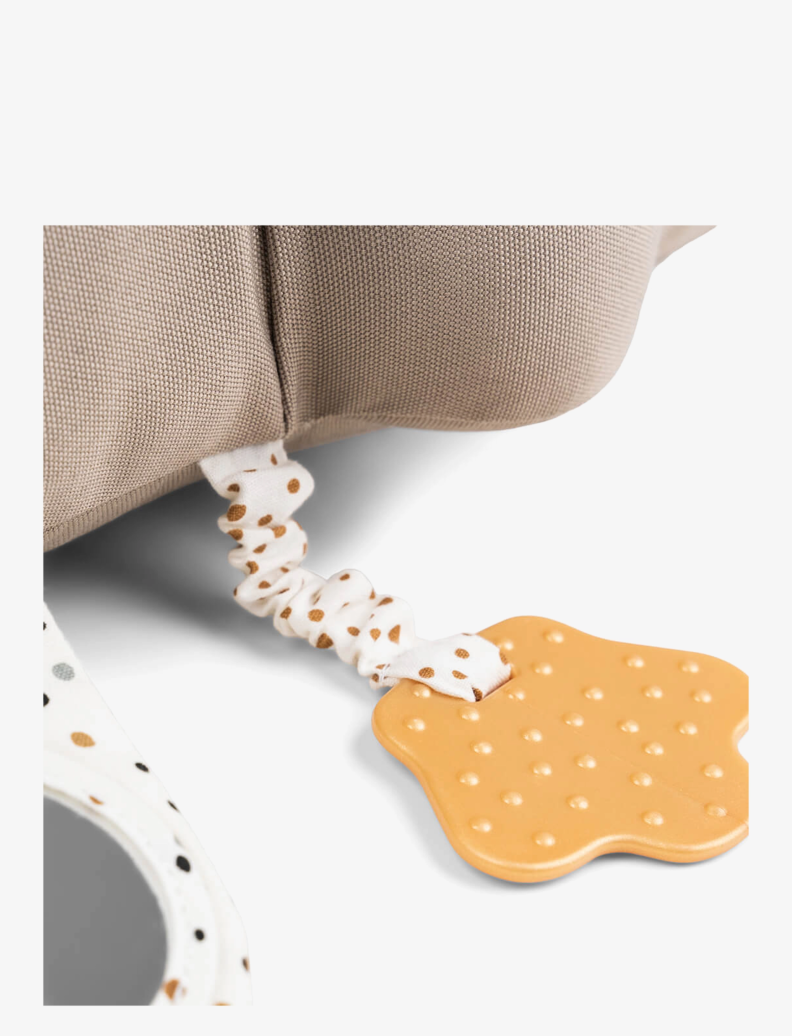 Done by Deer - Tummy time activity toy Croco Sand - gagnvirk leikföng - sand - 4