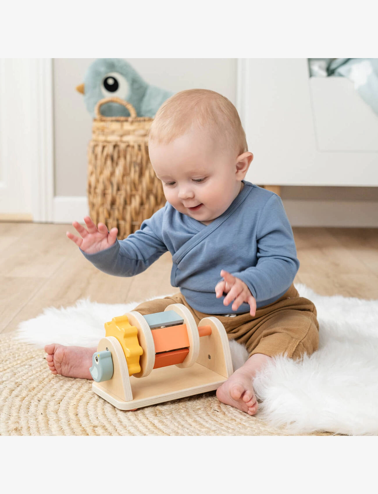 Done by Deer - Spinner activity toy Birdee Colour mix - interactive toys - colour mix - 3