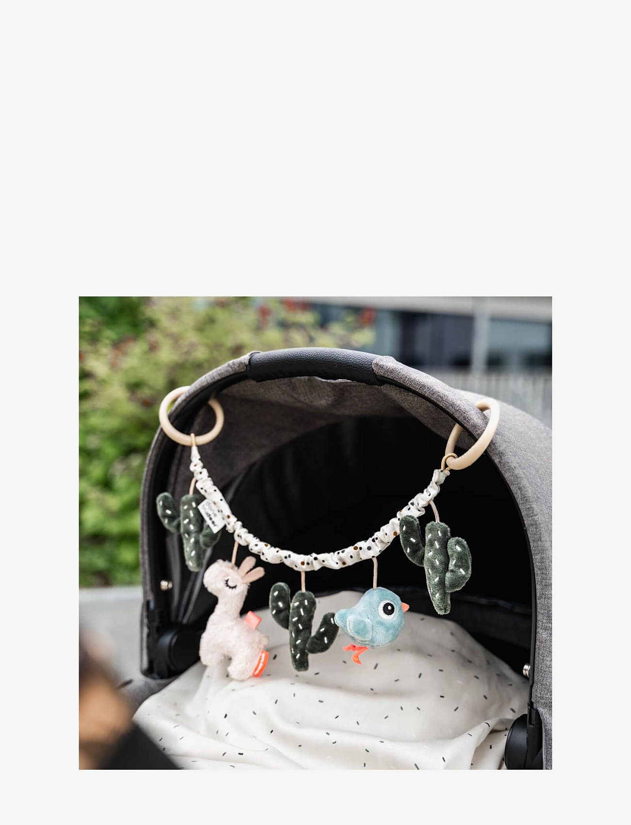 Done by Deer - Barnevognskæde Lalee Sand - interaktivt legetøj - sand - 3