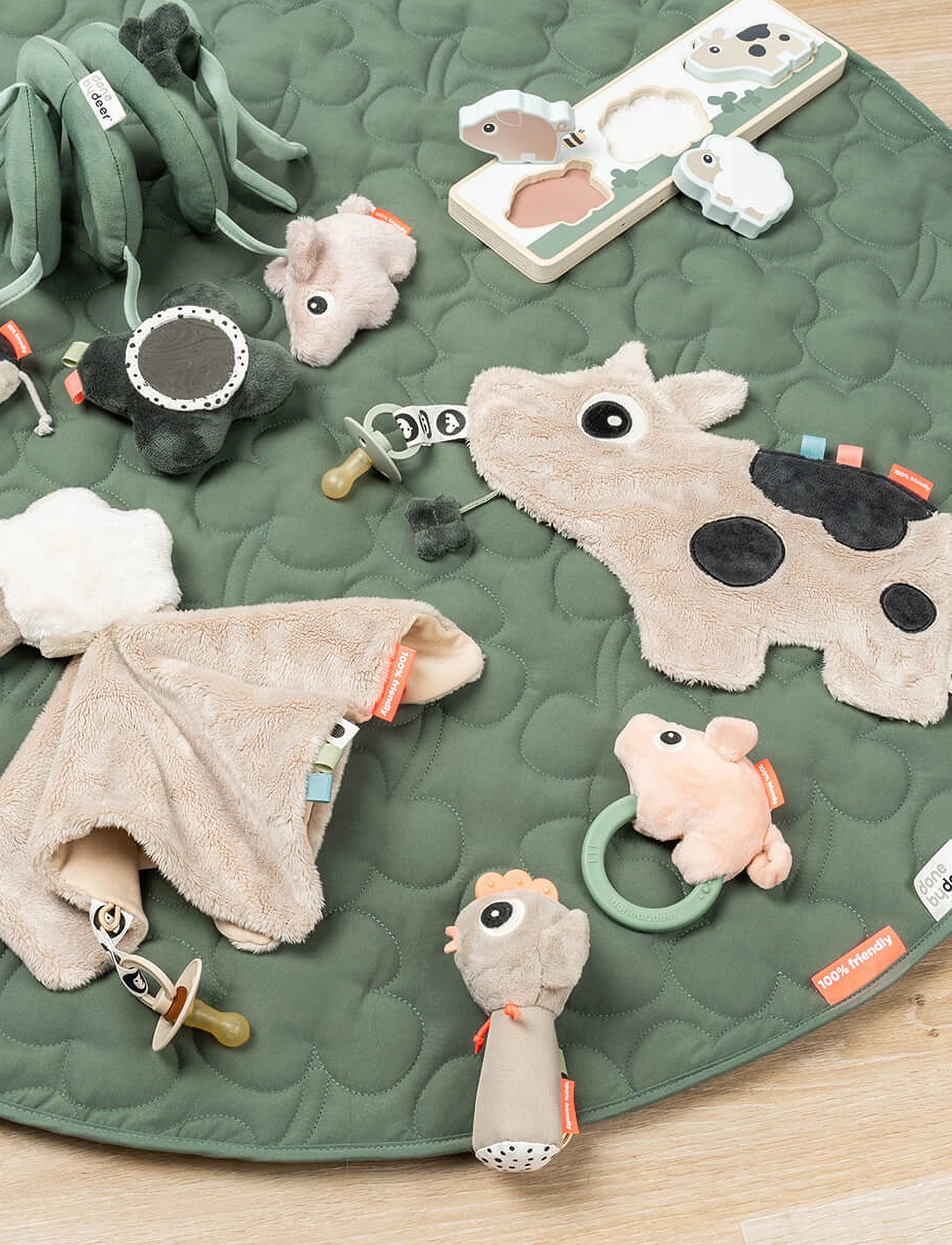 Done by Deer - Activity spiral Tiny farm Green - stroller toys - green - 4