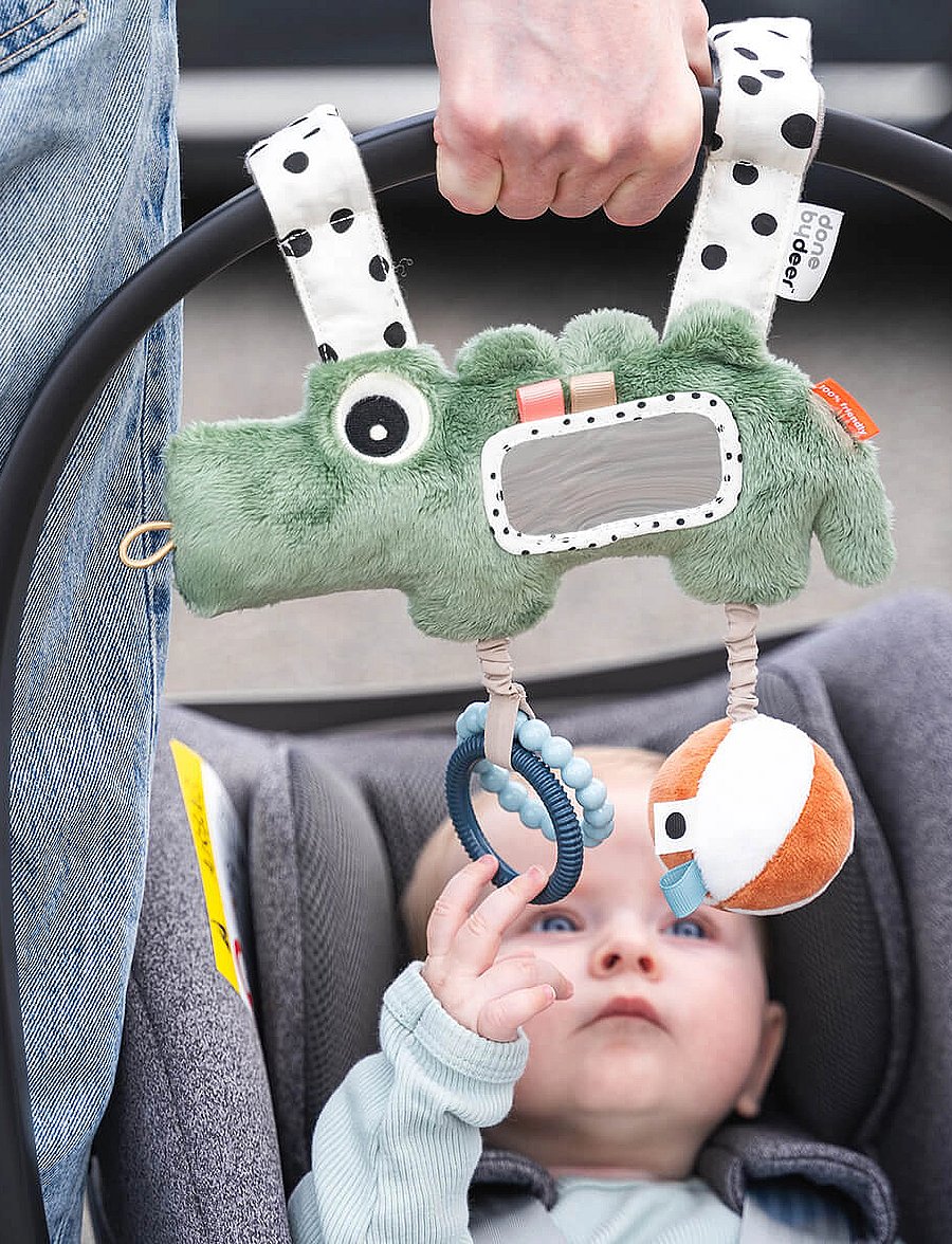 Done by Deer - Hanging activity toy Croco Green - kinderwagen-spielzeug - green - 5