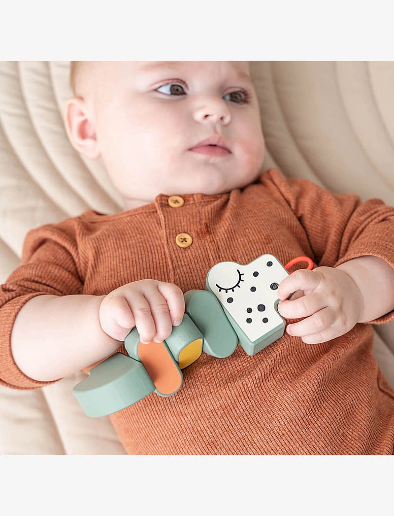 Done by Deer - Twist & turn toy Croco Green - kingitused alla 30€ - green - 2