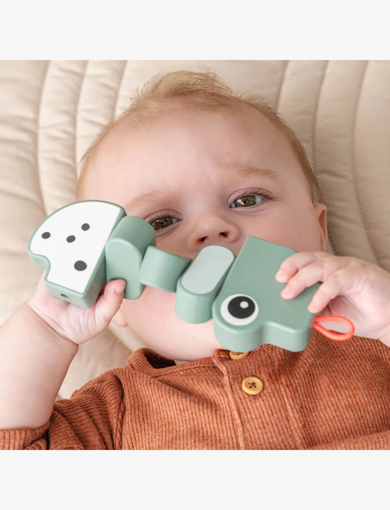 Done by Deer - Twist & turn toy Croco Green - interaktives spielzeug - green - 3