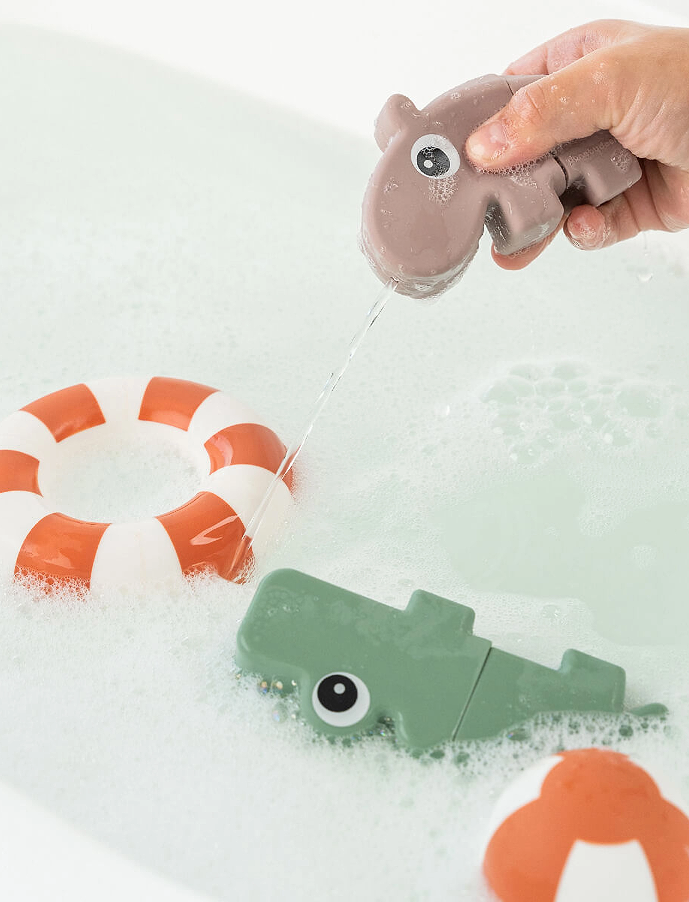 Done by Deer - Bath squirter toy Ozzo Powder - bath time - powder - 4