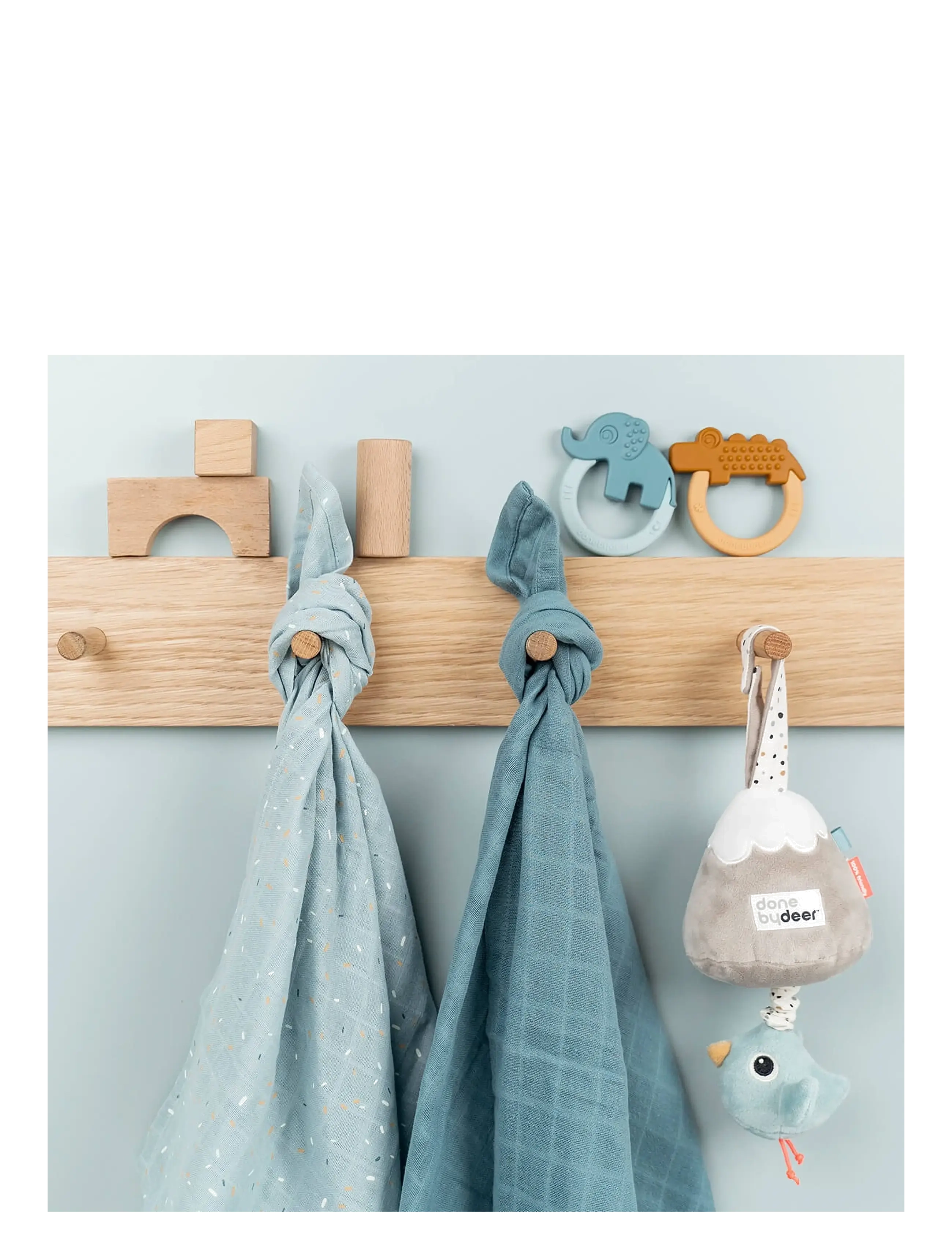 Done by Deer - Musical toy Birdee Colour mix - stuffed toys - colour mix - 1