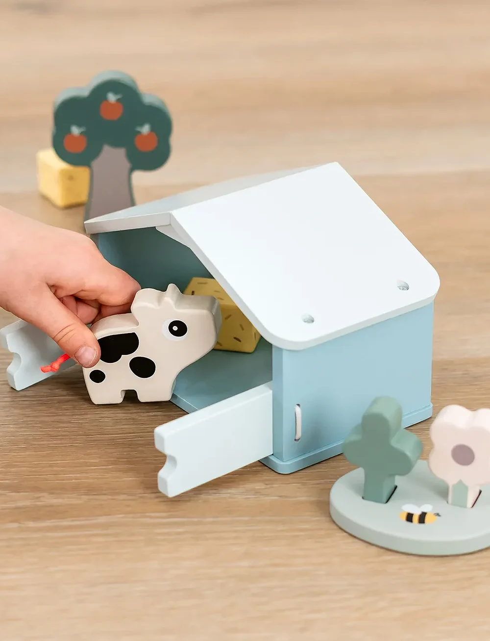 Done by Deer - Tiny farm play set Dotti Colour mix - träfigurer - colour mix - 5