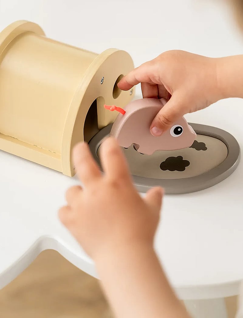 Done by Deer - Tiny farm play set Pigee Colour mix - loomad - colour mix - 5