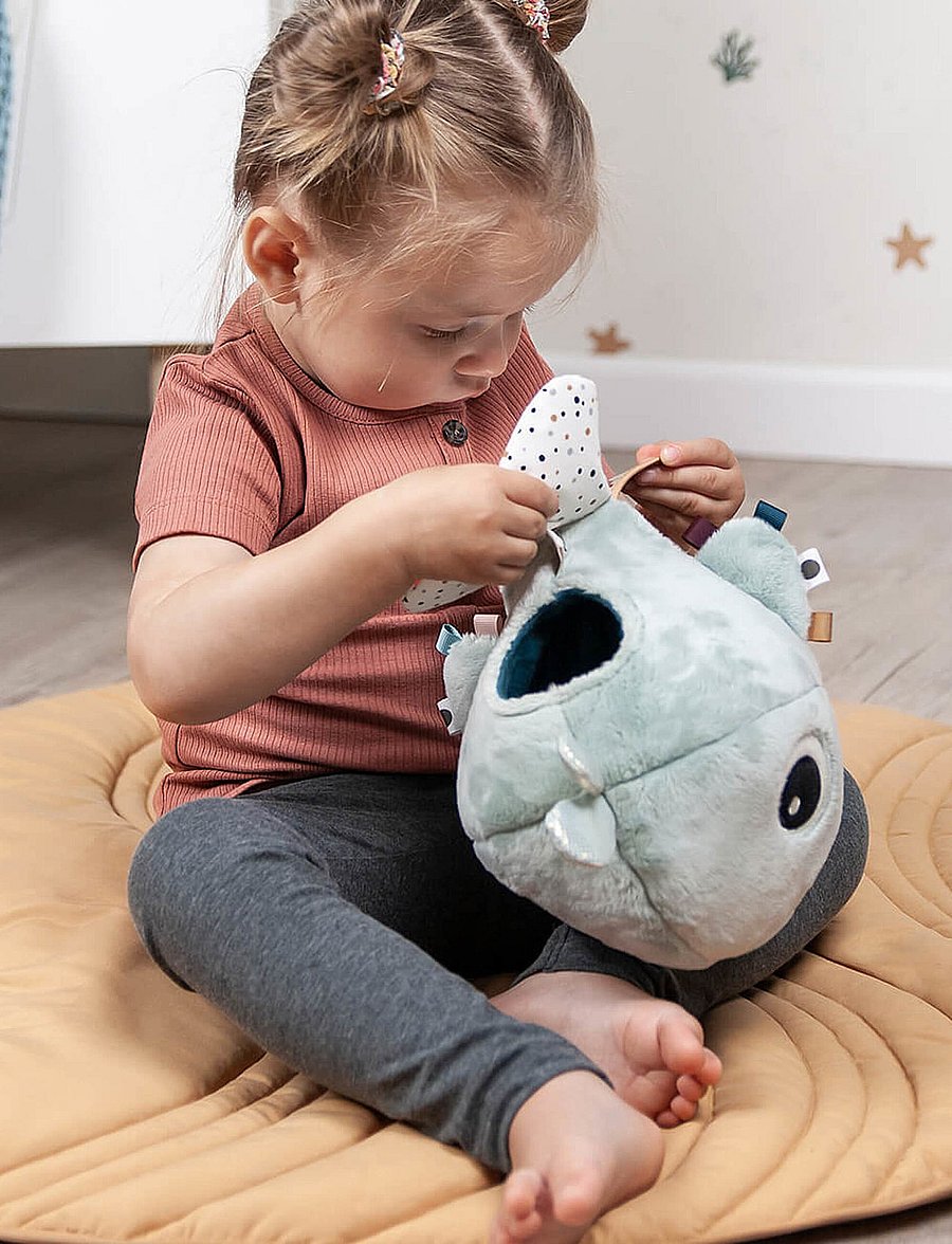 Done by Deer - Hide&Seek activity toy Wally Blue - gagnvirk leikföng - blue - 5