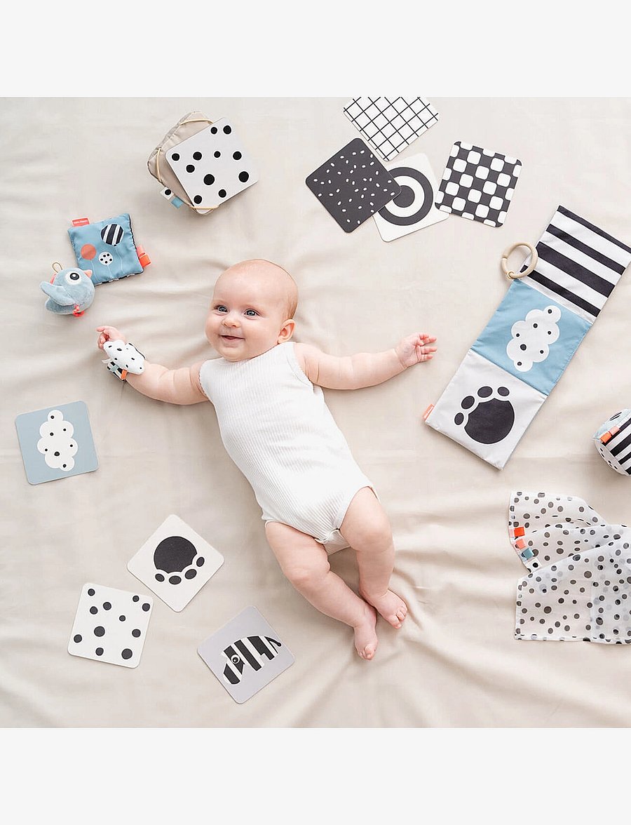 Done by Deer - Baby contrast card 10-pack Deer friends Colour mix - interaktiivsed mänguasjad - colour mix - 5
