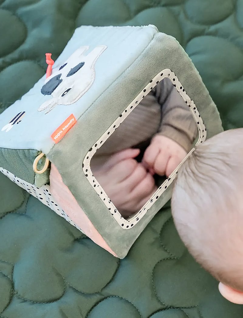 Done by Deer - Fold-out sensory mirror Tiny farm Colour mix - zabawki interaktywne - colour mix - 0