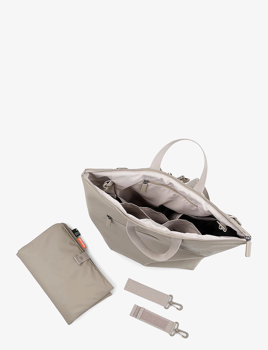 Done by Deer - Changing backpack Sand - skötväskor - sand - 3