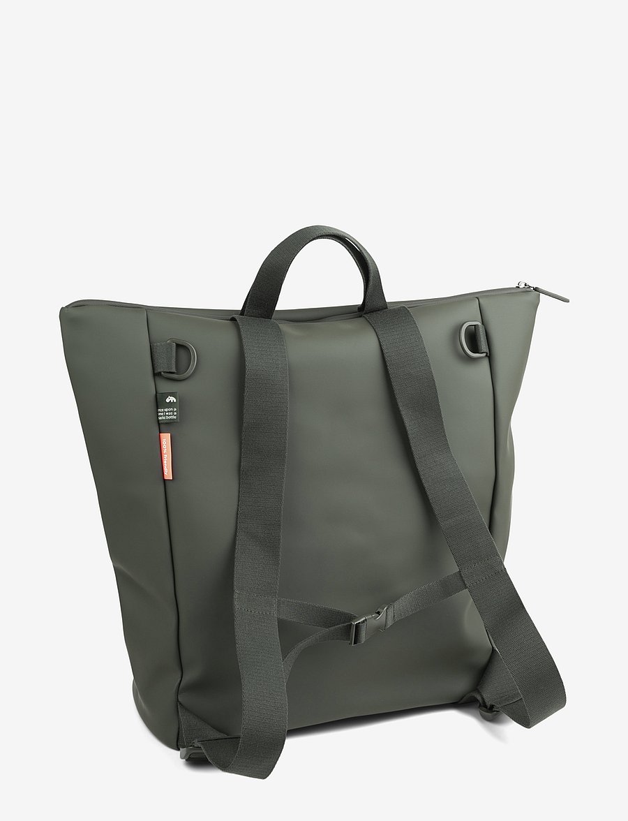 Done by Deer - Changing backpack Green - skötväskor - dark green - 2