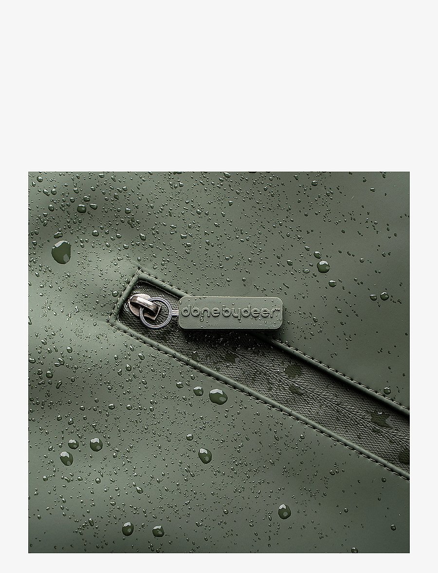 Done by Deer - Changing backpack Green - skötväskor - dark green - 4