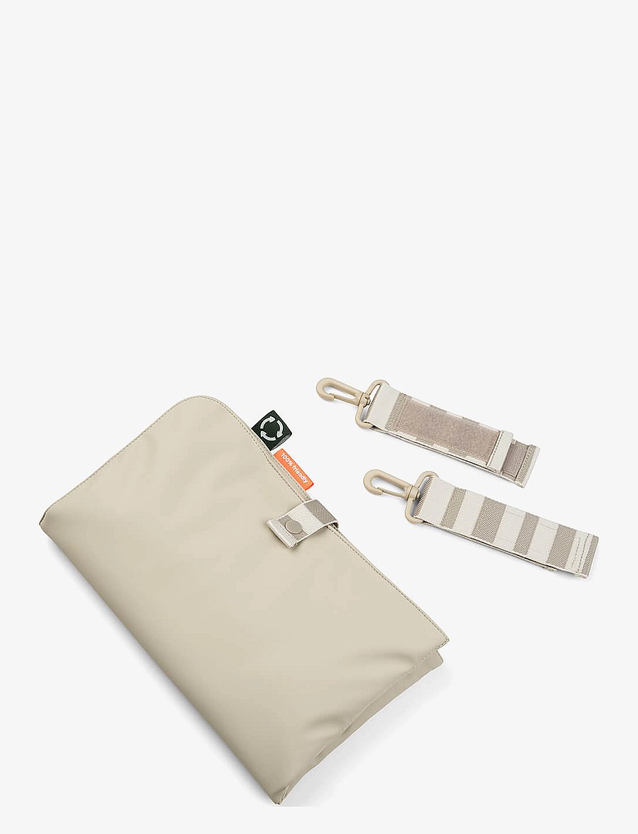 Done by Deer - Quilted changing bag Sand - wickeltaschen - sand - 2
