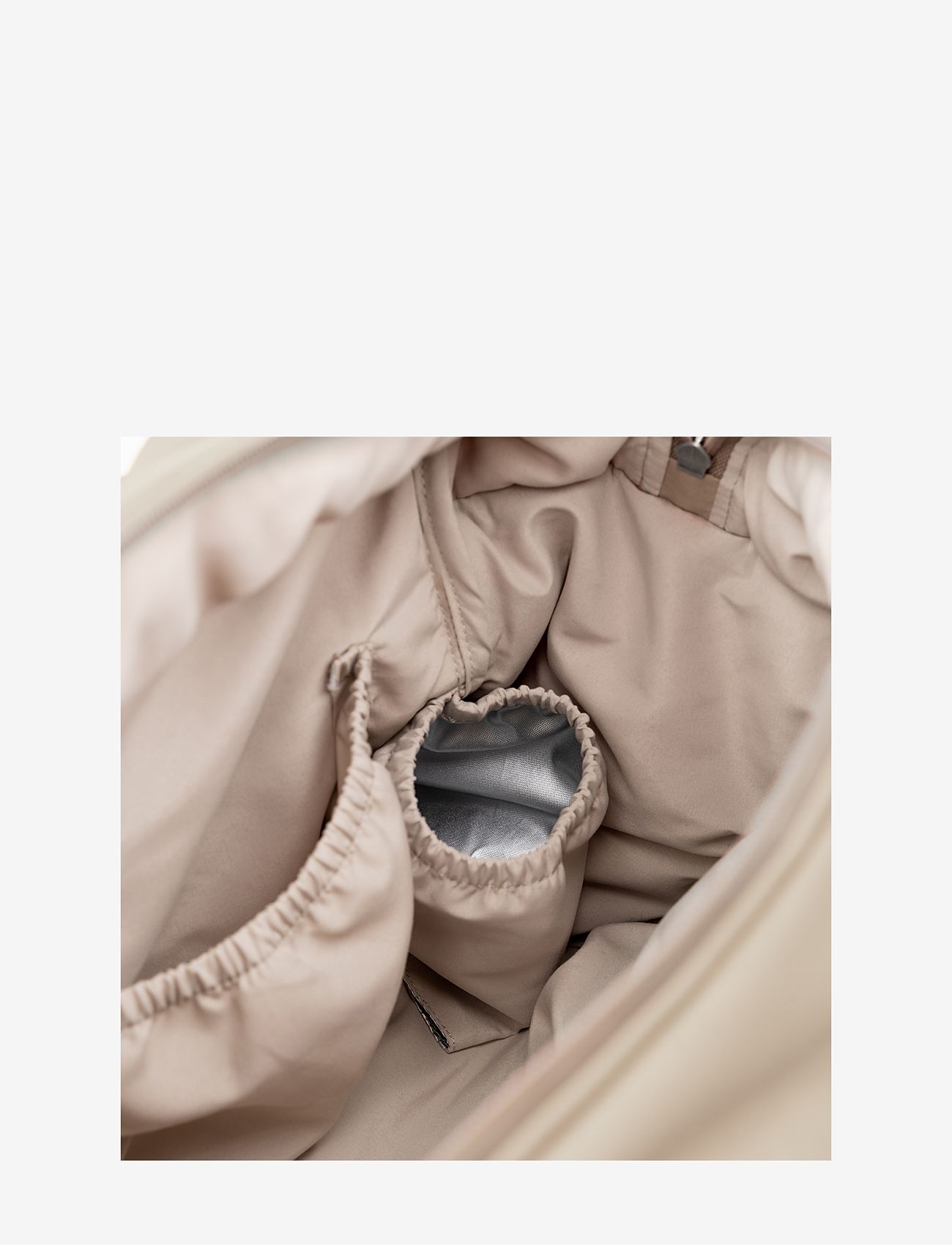 Done by Deer - Quilted changing bag Sand - skötväskor - sand - 5