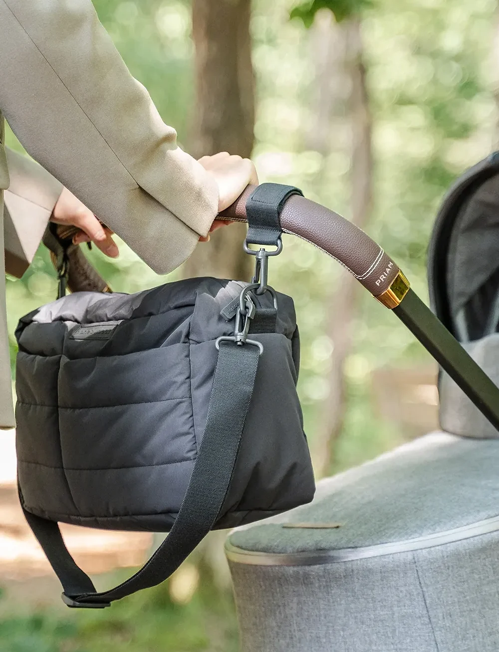 Done by Deer - Quilted stroller bag Black - barnvagnstillbehör - black - 0