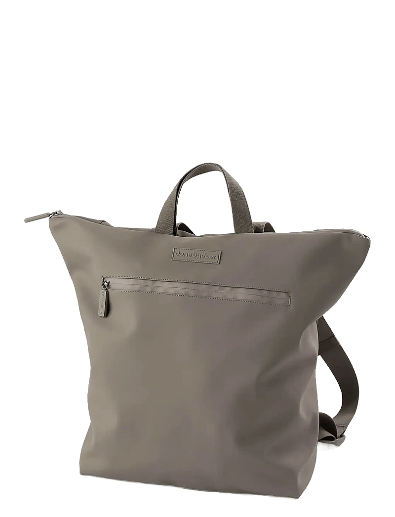 Done by Deer - Changing backpack Taupe - skötväskor - taupe - 1