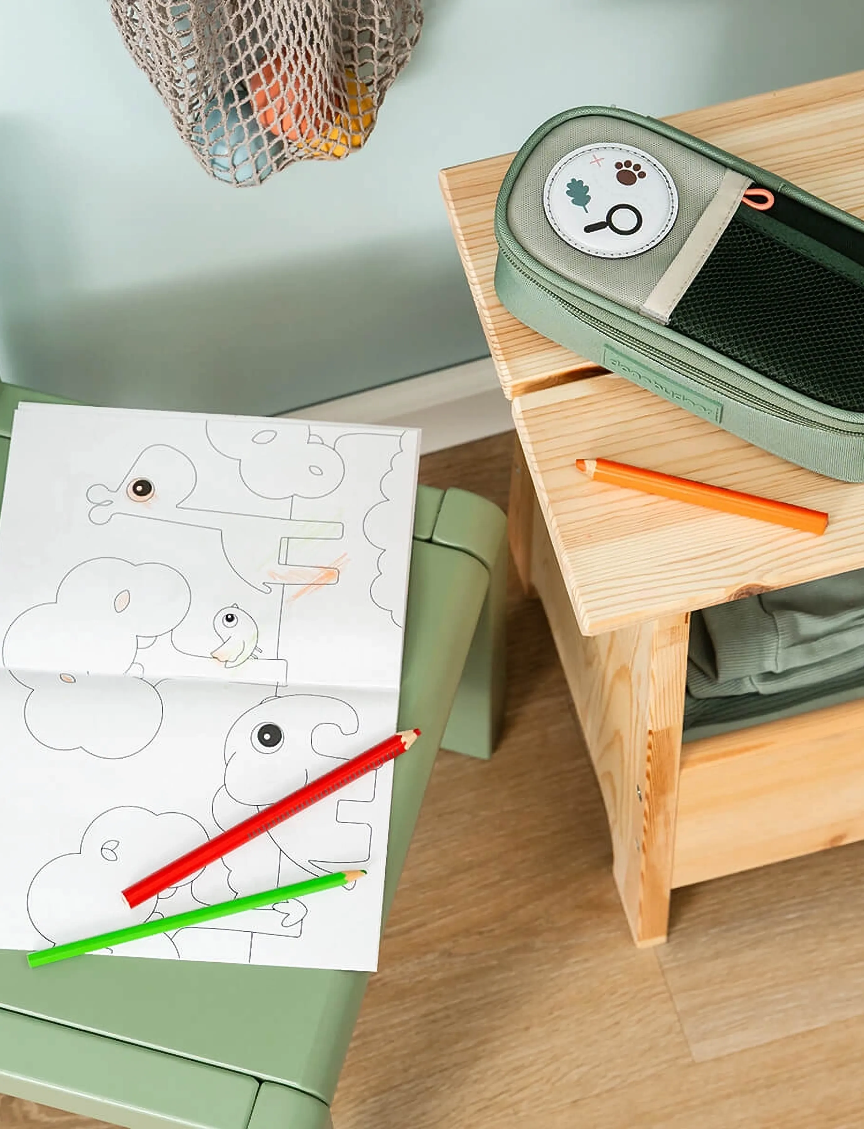 Done by Deer Pencil Case Tiny Trails Green, 22X 10.5X H 6 cm, Bags, Grün - Cases, Kinder