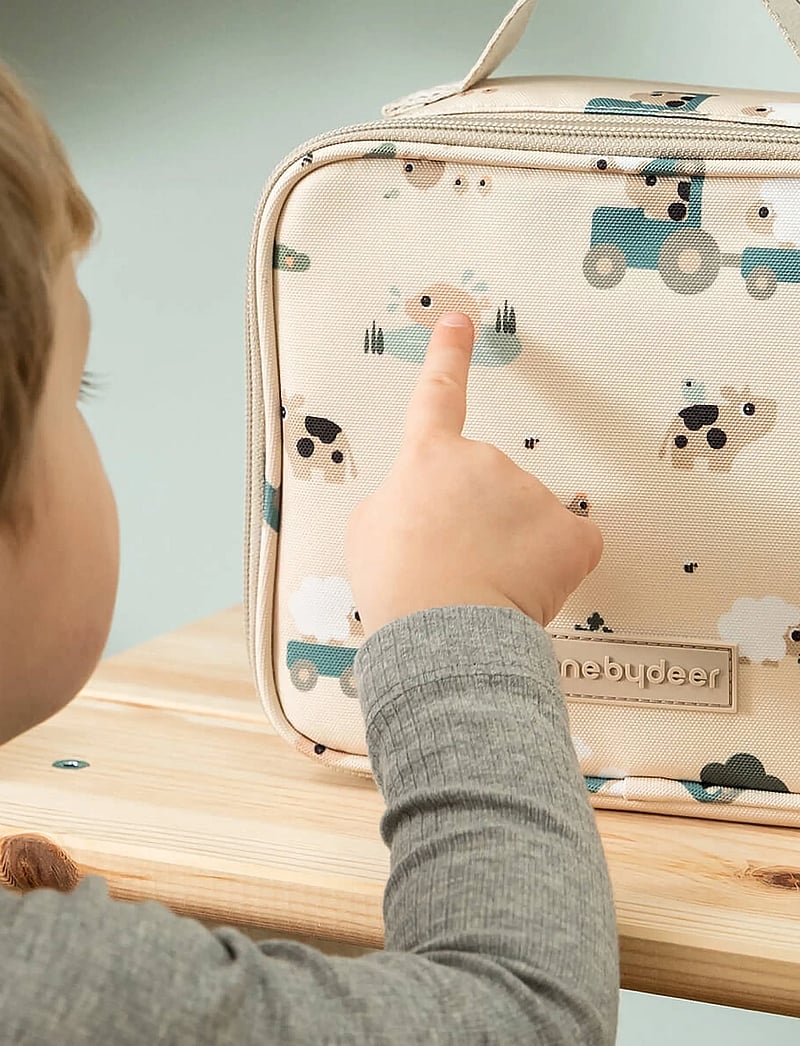 Done by Deer - Tiny insulated lunch bag Tiny farm Sand 2,8 L - brotdosen - sand - 4