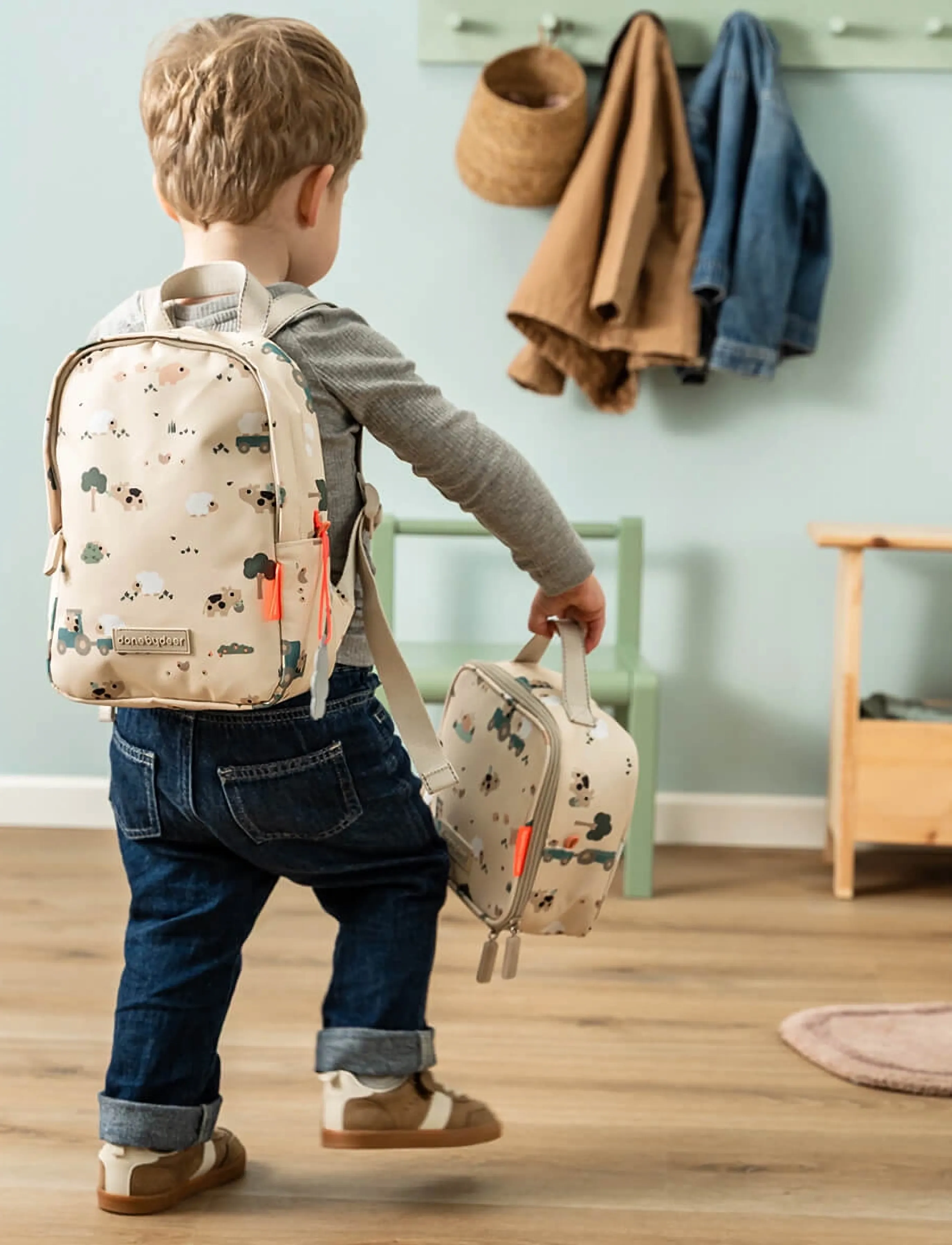 Done by Deer Tiny Backpack Tiny Farm Sand 4 L, 19X 9X H 26 cm, Beige, Tasker > Rygsække, Børn