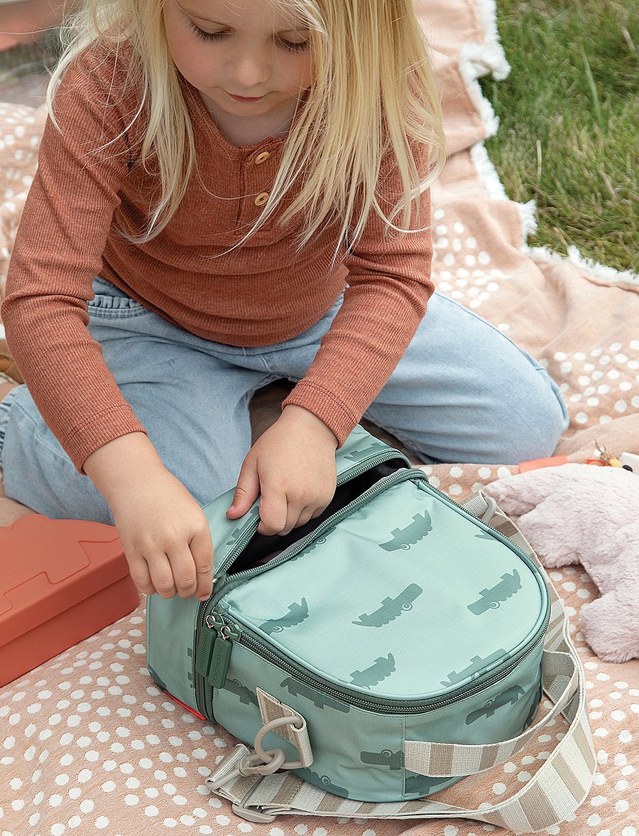 Done by Deer - Kids insulated lunch bag Croco Green - resväskor till barn - green - 5
