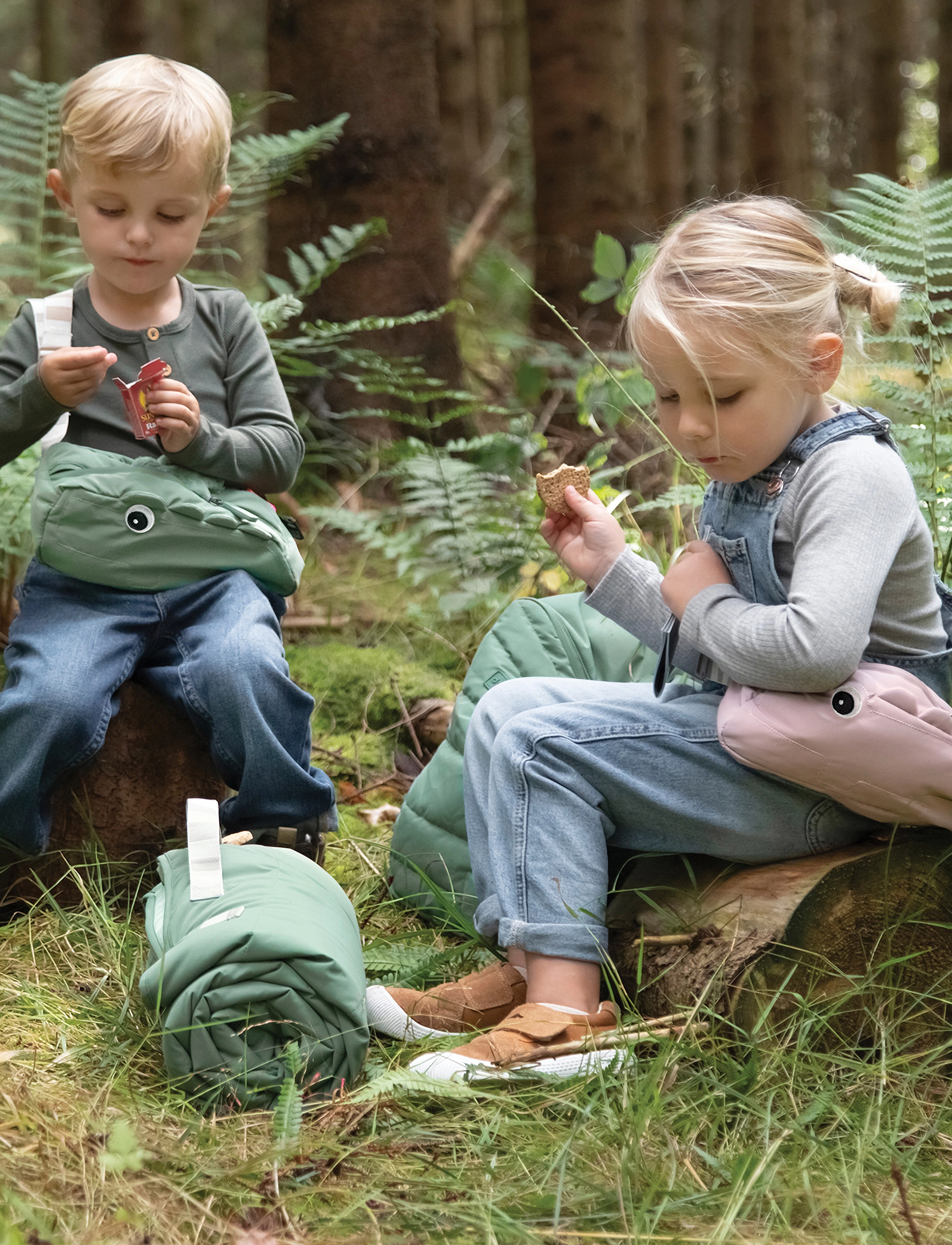 Done by Deer - Quilted kids slumber bag Croco Green - green - 5