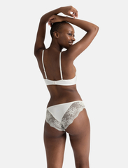 Dorina - MIKAYLA CHEEKY HIPSTER - lowest prices - ivory - 2