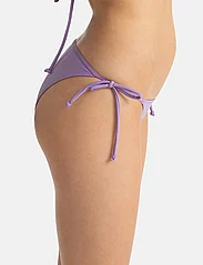 Dorina - TEMA TANGA - bikini ar sānu aukliņām - purple - 4