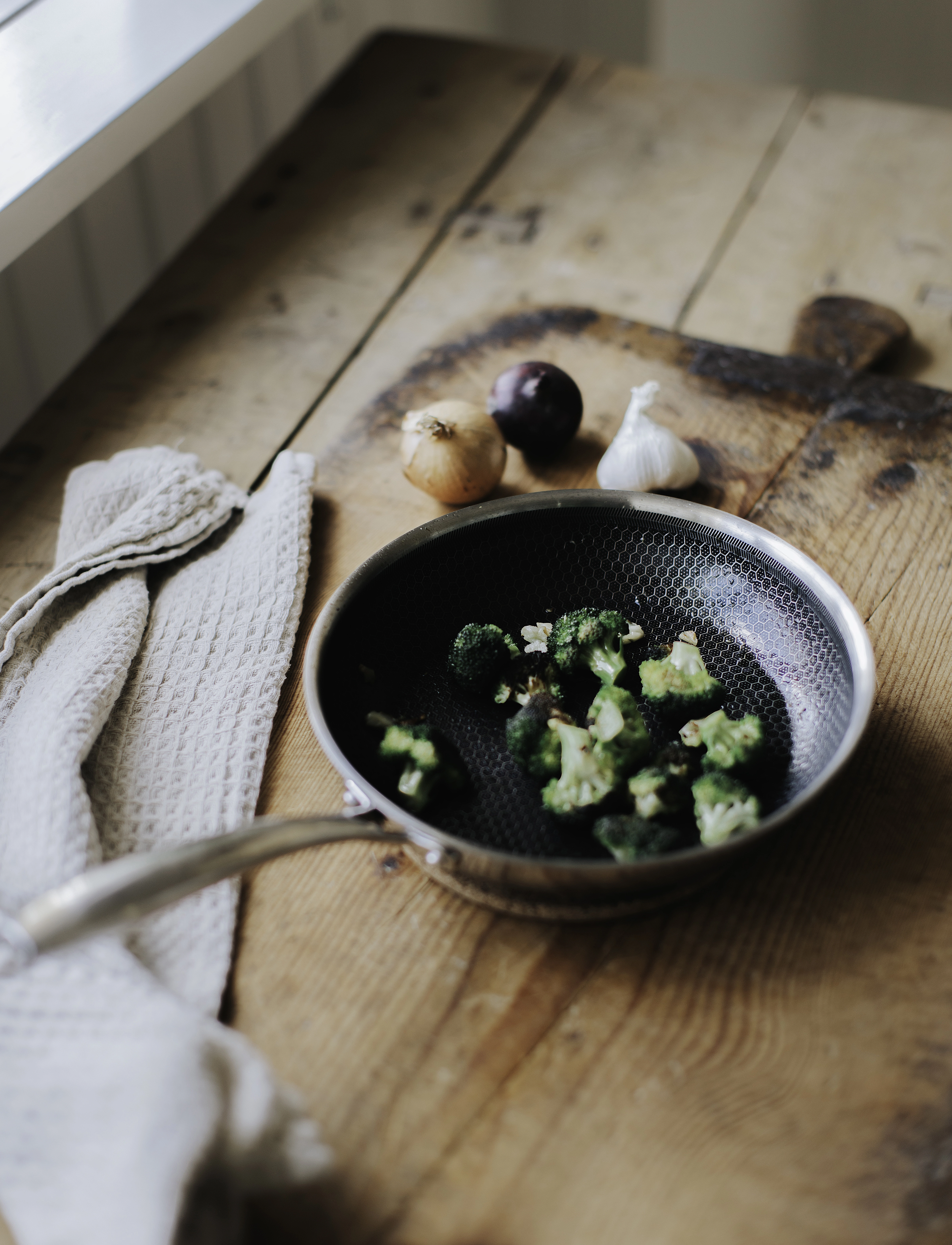 Dorre Stegepande Eminence, Ø 24 Cm, Keramisk Belægning, cm, Pots & Pans, Silber - Frying Homeware
