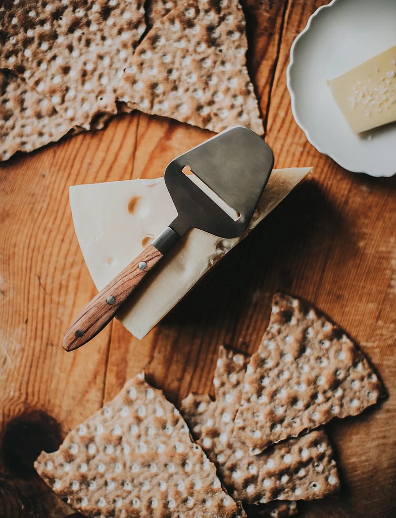 Dorre - Ori Cheese slicer wooden handle 20*9.3 cm Stainless steel - nach preis einkaufen - silver - 1