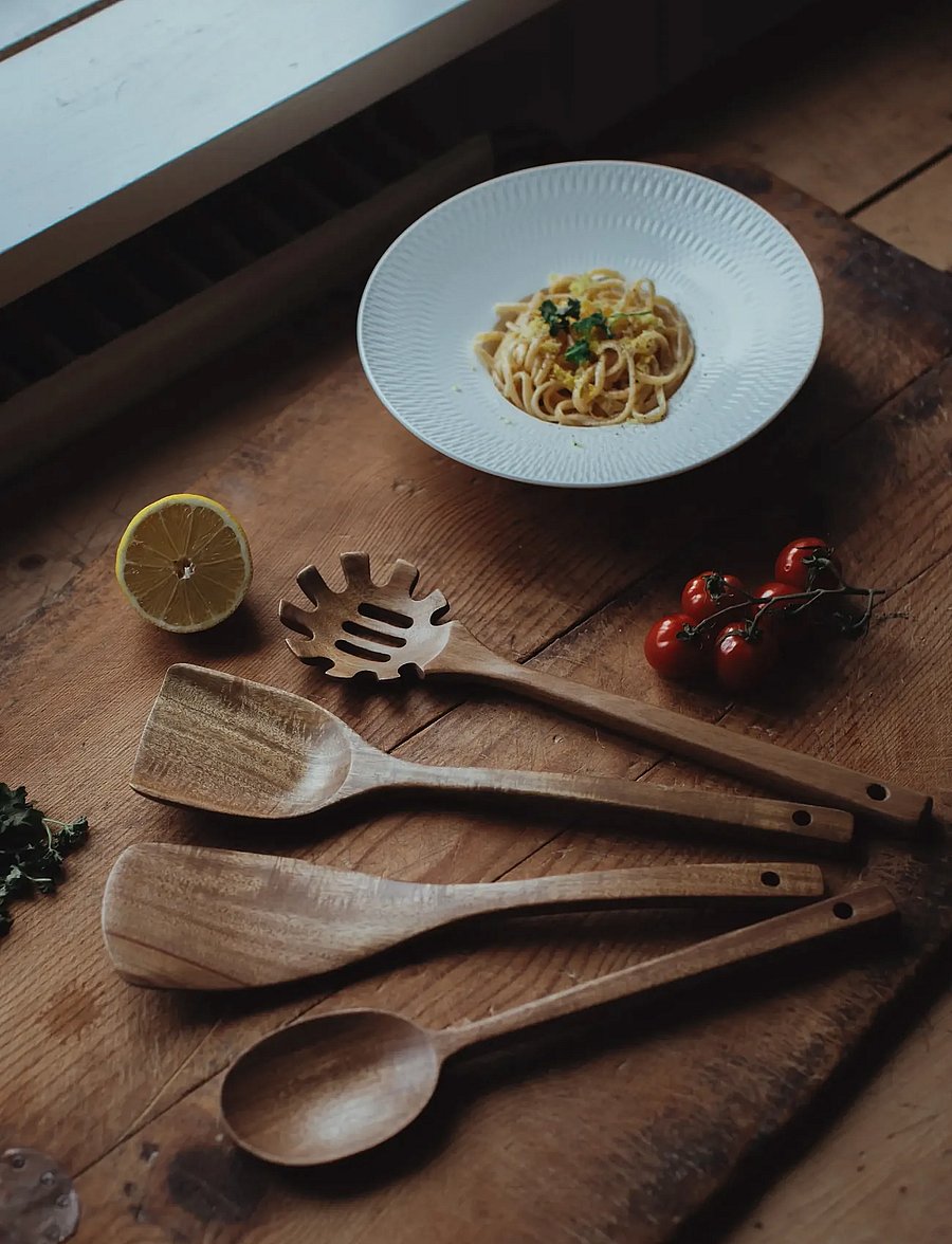 Dorre - Utensil set Acacia Wood 4 pcs Pasta ladle, Spatula, Ladle/spatula - lusikad, kulbid ja pannilusikad - natural - 0