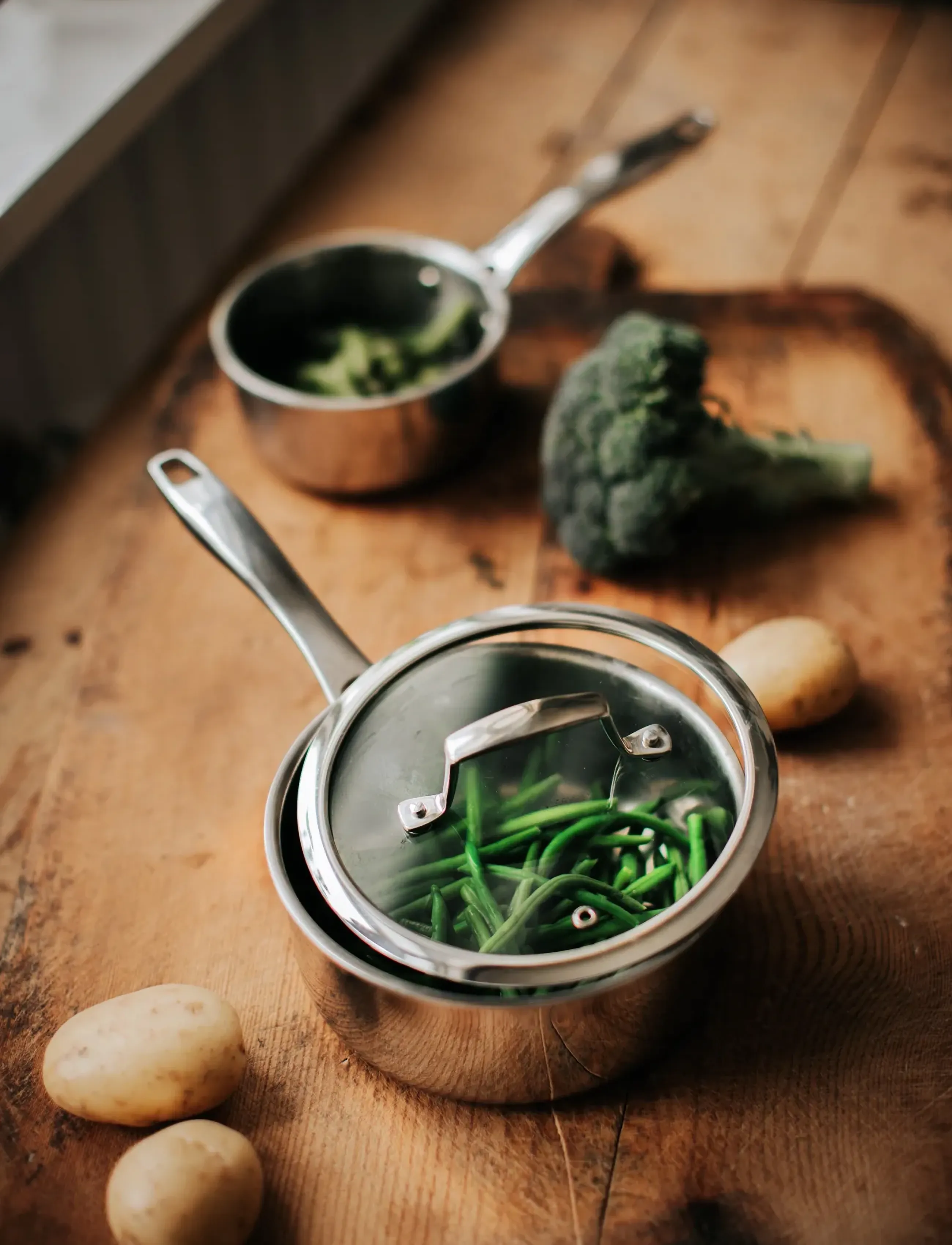 Dorre Saucepan With Glass Lid 3-Ply 16*7.7 Cm 1.5 L, 16X 33X 8.5, Pots & Pans, Silber - Saucepans, Homeware