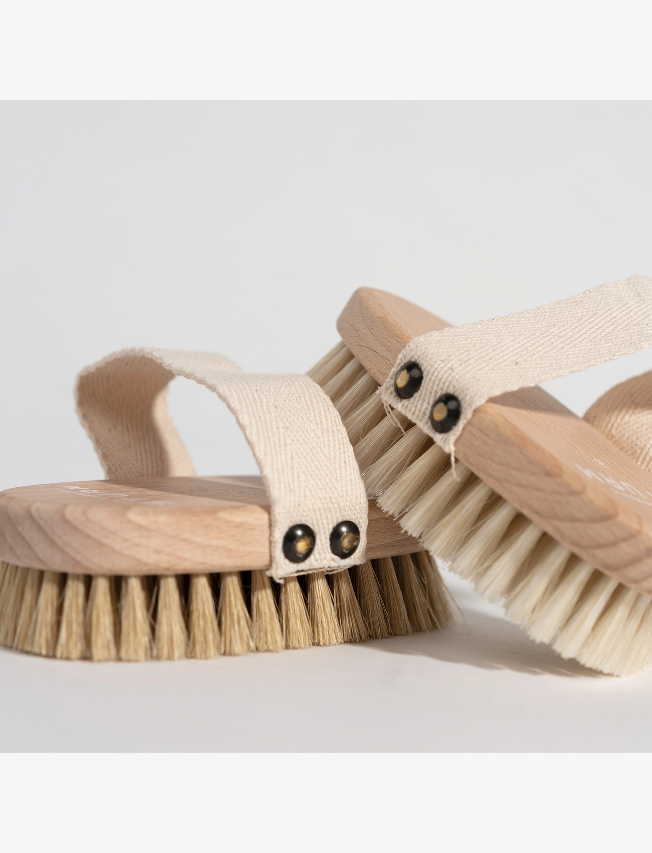 Dr. Barbara Sturm - Anti-Cellulite Body Brush - Soft - no color - 2