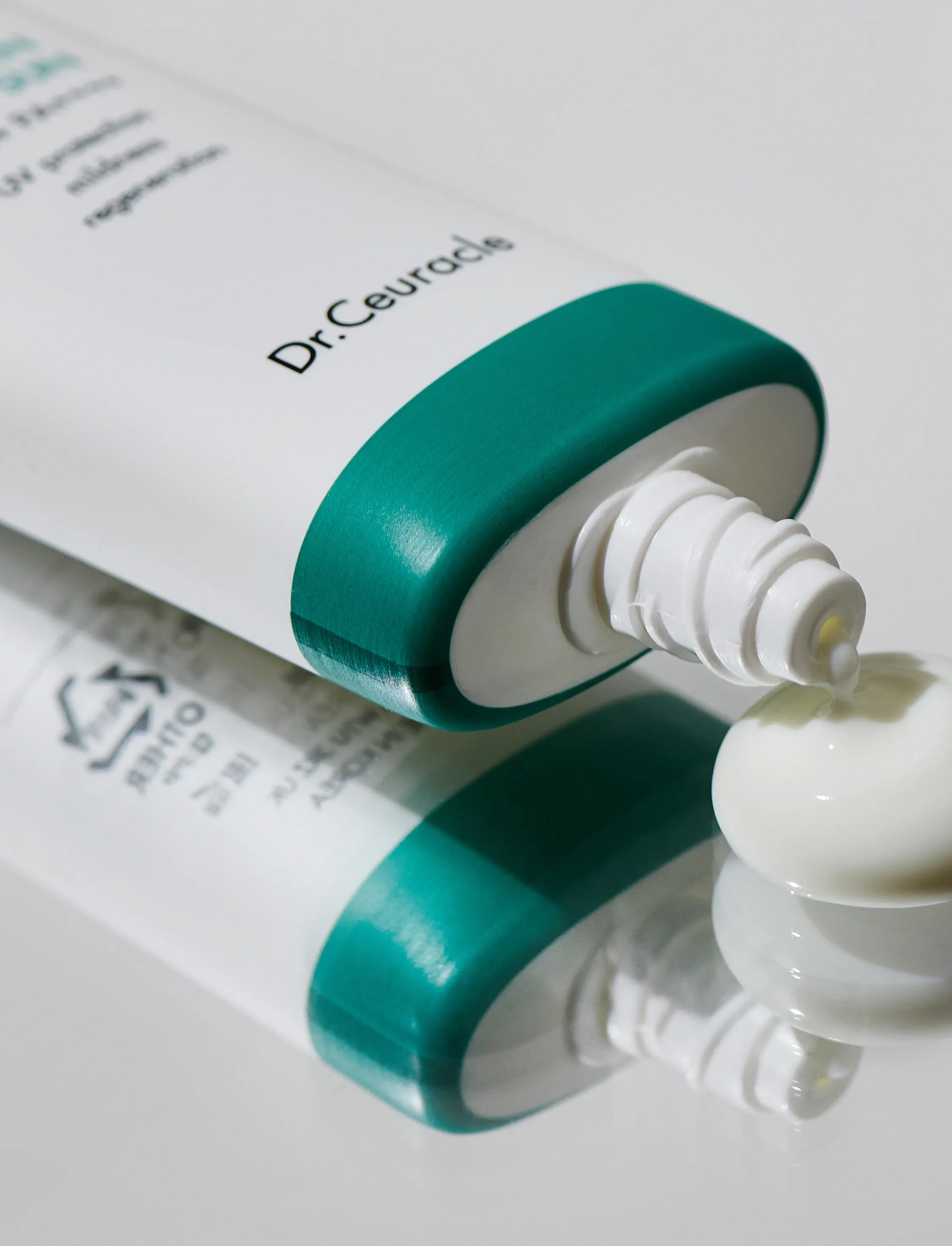 Dr. Ceuracle - Dr.Ceuracle Cica Regen Vegan Sun - för ansiktet - no color - 0