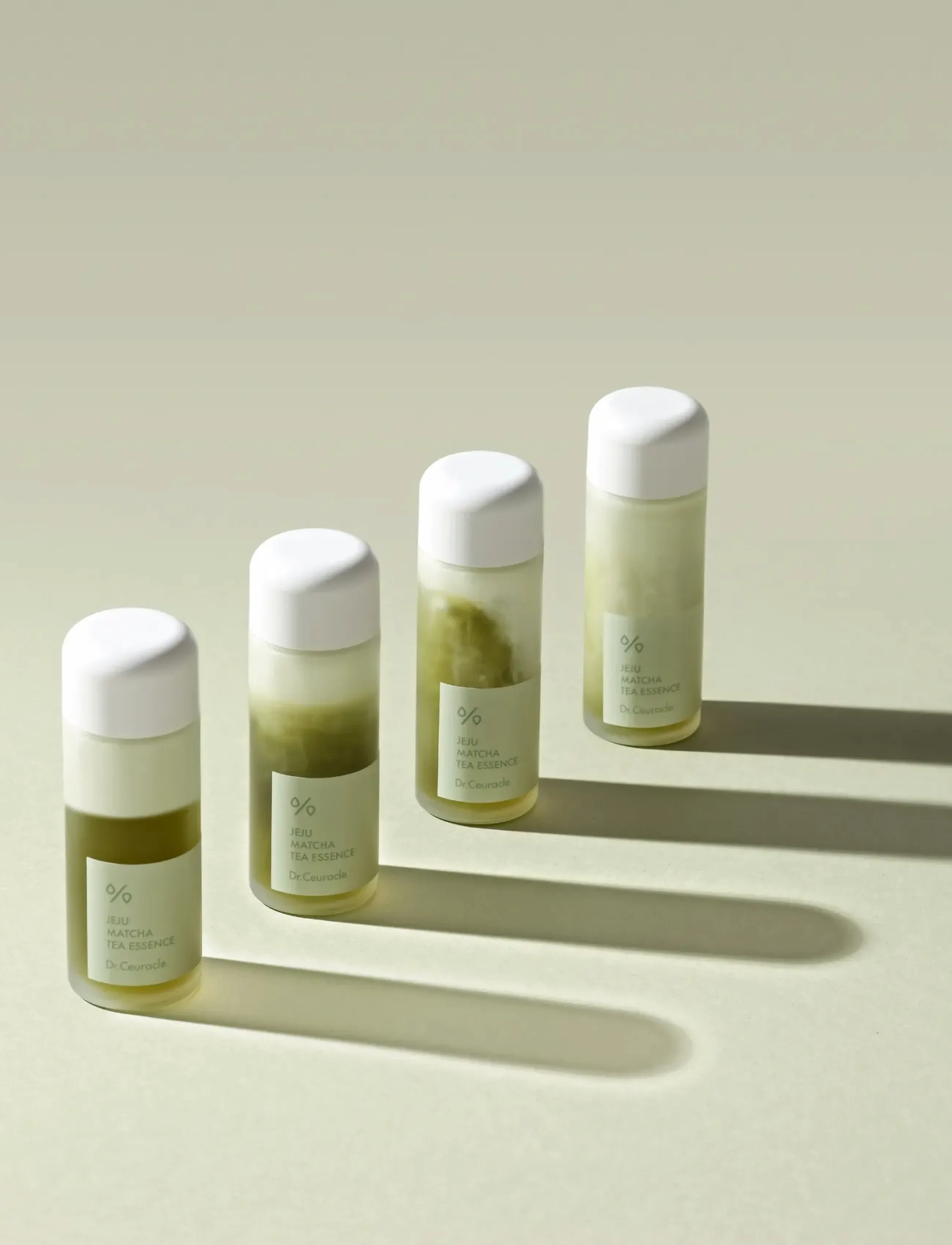 Dr. Ceuracle - Dr.Ceuracle Jeju Matcha Tea Essence 150ml - green - 3