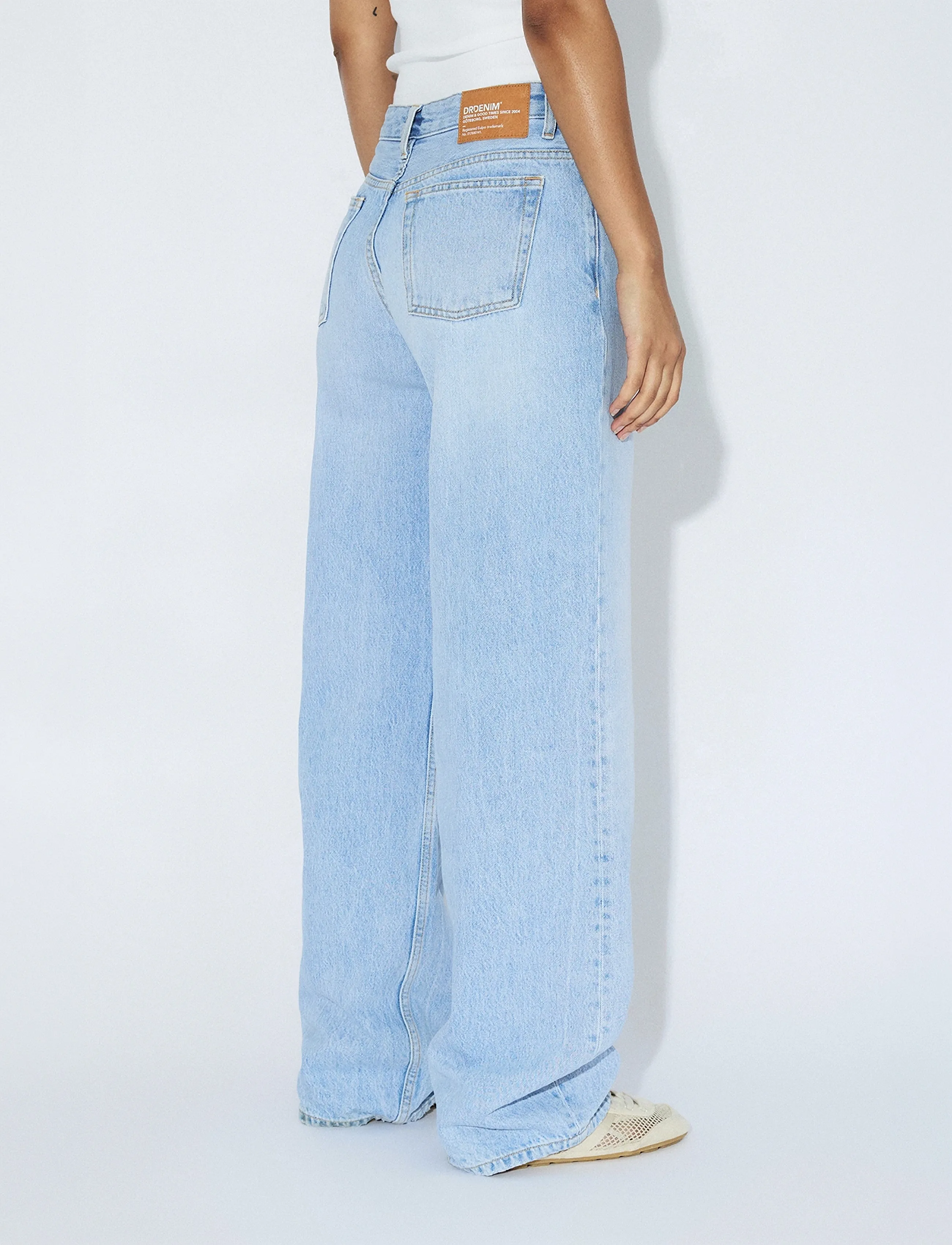 Dr Denim - Hill Low Relaxed - barrel lõikega teksad - stream light fade - 5
