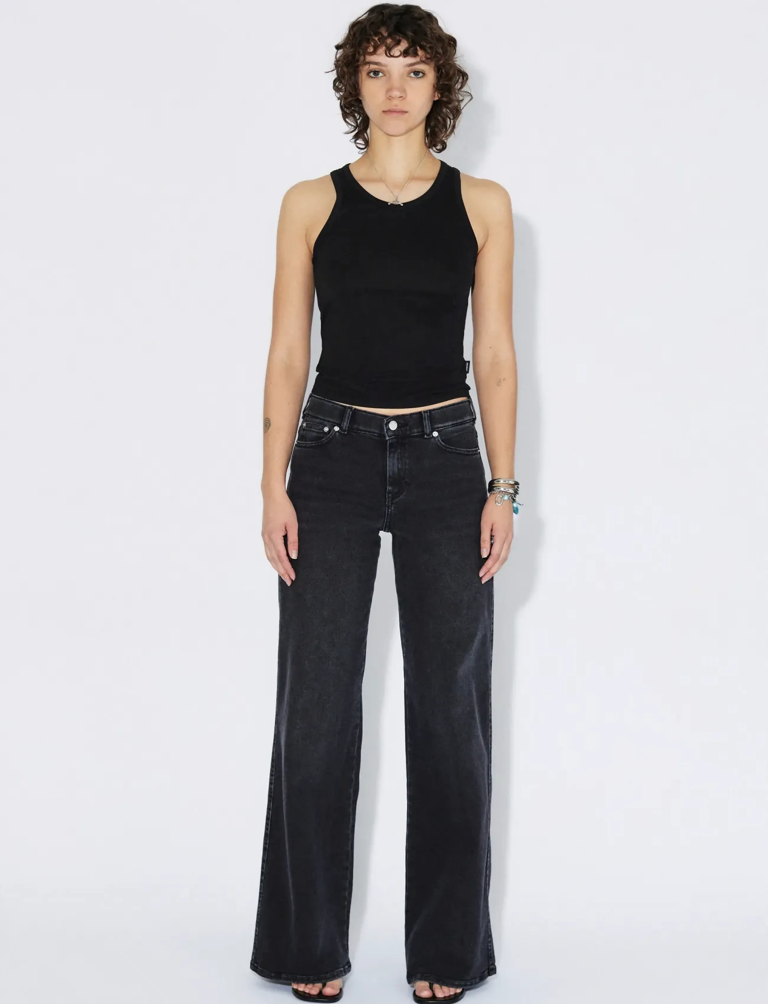 Dr Denim Zila Mid Wide, L x 34, Black, Jeans > Vidde, Dame